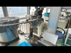 Stampa laser dell'ear tag - Tracciamento e identificazione del bestiame senza sforzo con l'ear tag RFID