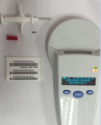 Microchip di identificazione animale per la salute e il benessere degli animali in kit con etichette a codice a barre e busta di confezionamento sterilizzata