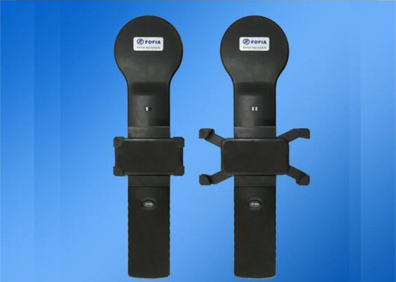 Lungo raggio lettore portatile di etichette auricolari con alimentatore a batteria al litio ISO11784 -Rfid Reader portatile