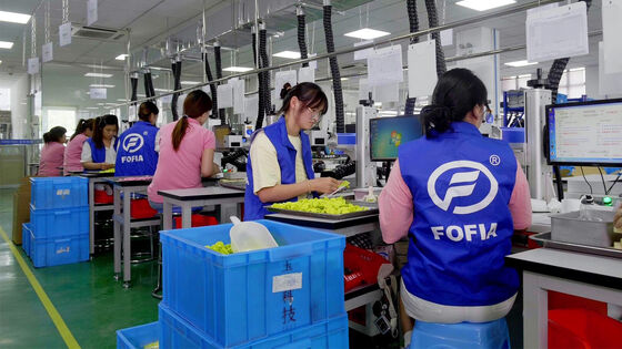 Gestione del bestiame di allevamento personalizzato RFID Tag auricolare elettronico per animali per ovini, mucche e suini Gestione dell'identificazione