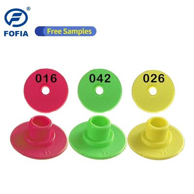Etichette auricolari per animali Etichetta auricolare in plastica per maiale Marcatore identificativo Numero logo personalizzabile Etichetta auricolare per bovini con chip RFID