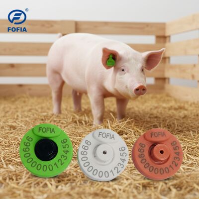 Identificazione multifrequenza RFID dell'orecchio elettronico degli animali con chip intelligente per suini mucche pecore
